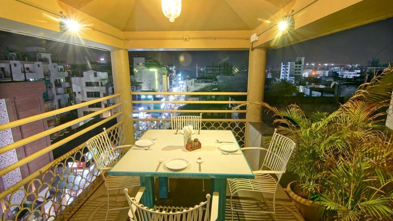 Hotel Amrta Nagpur Exterior photo